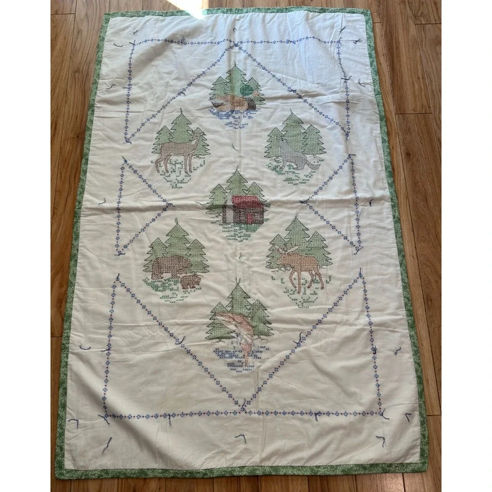 Jack Dempsey Great Outdoors Fox White Lap Boy Cabin Quilt 58'' x‎ 38''